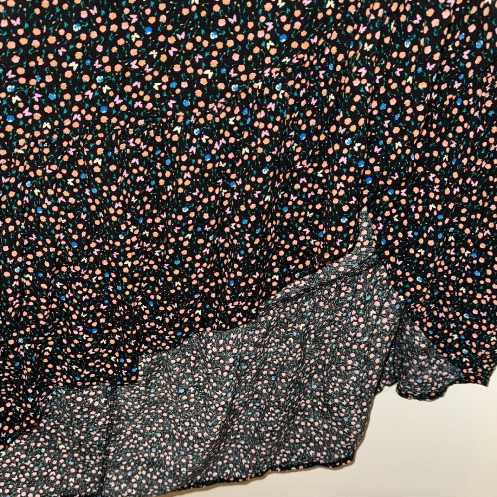 Three Floral Maxi Skirts - - Picture 11 of 12